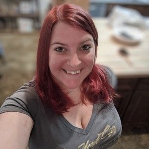 Meet your Posher, Yvette